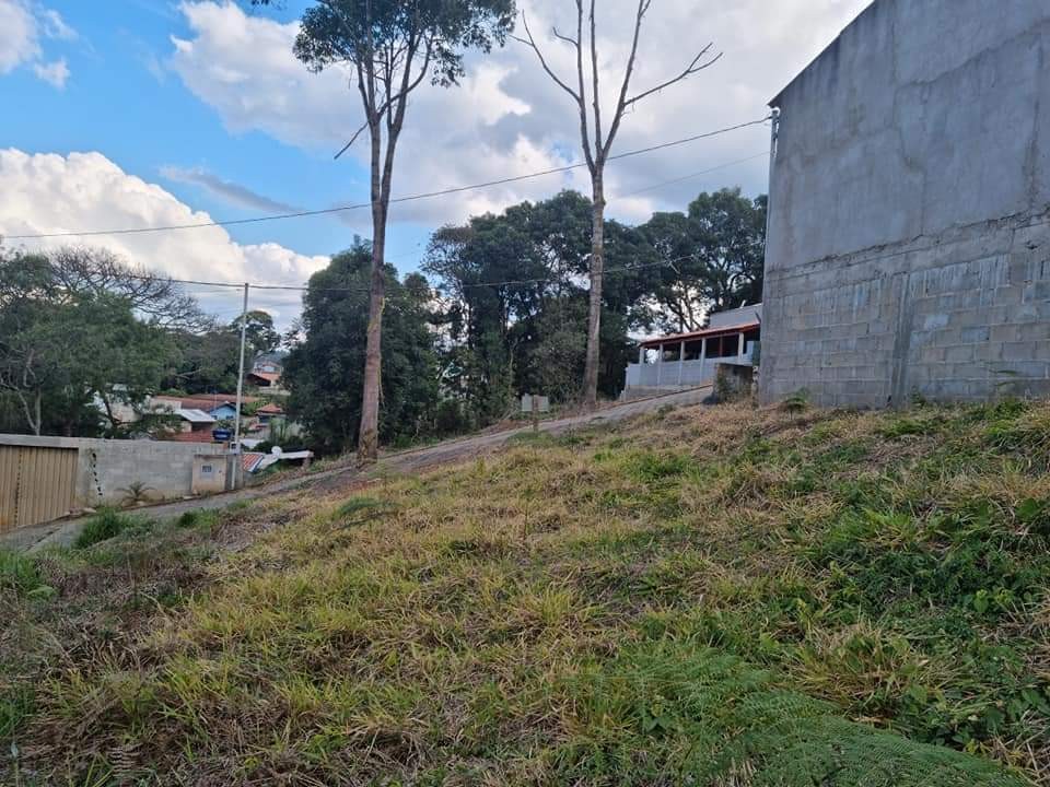 TERR-140 TERRENO DE CHACARA NA MORADA DAS FLORES.