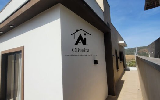 CA-582 CASA NO JARDIM IMPERIAL